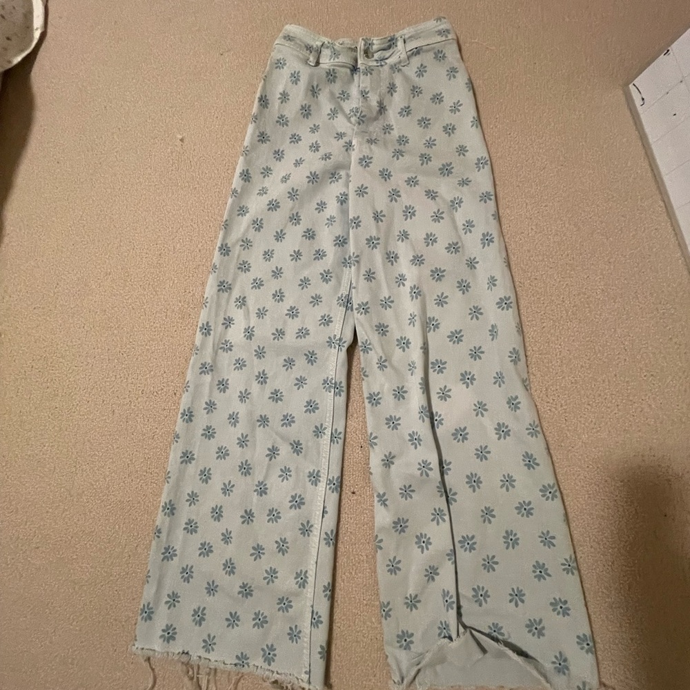 blue floral print Zara pants, size 4 (medium) hardly worn